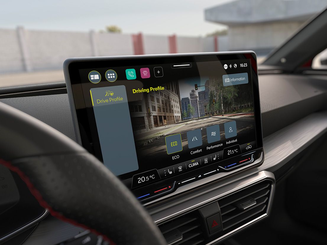 Detailansicht eines Fahrerprofils auf dem Infotainment Display eines SEAT Leon SP Kombi.