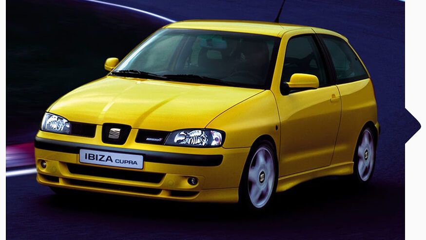 Ein gelber SEAT Ibiza CUPRA von 1996.