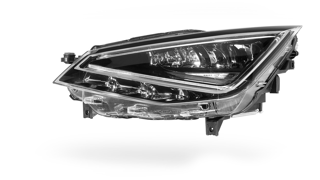 Detailaufnahme SEAT Scheinwerfer 