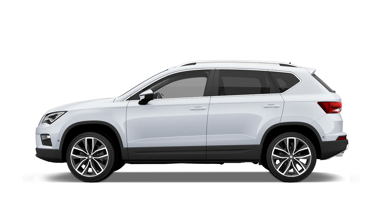 SEAT Ateca in hellgrau Seitenansicht.