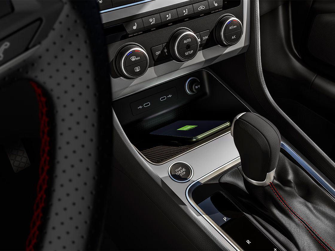 SEAT Ateca mit kabelloser Technologie, bereit zur Nutzung mit deinem Smartphone.